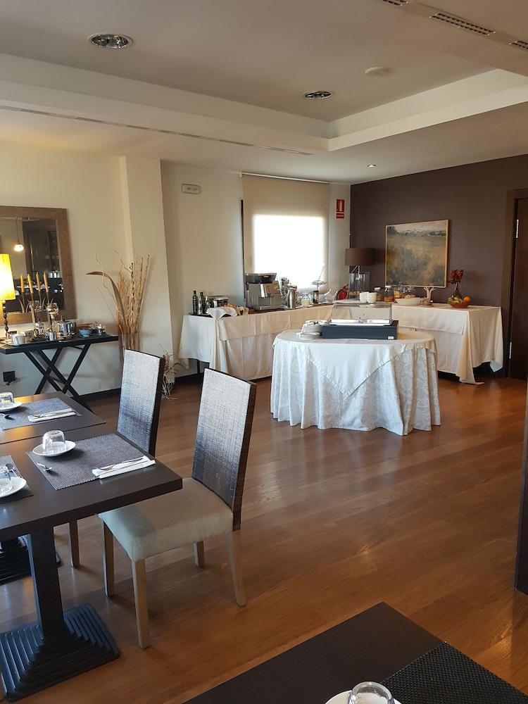 גיחואלו Hotel Entredos מראה חיצוני תמונה